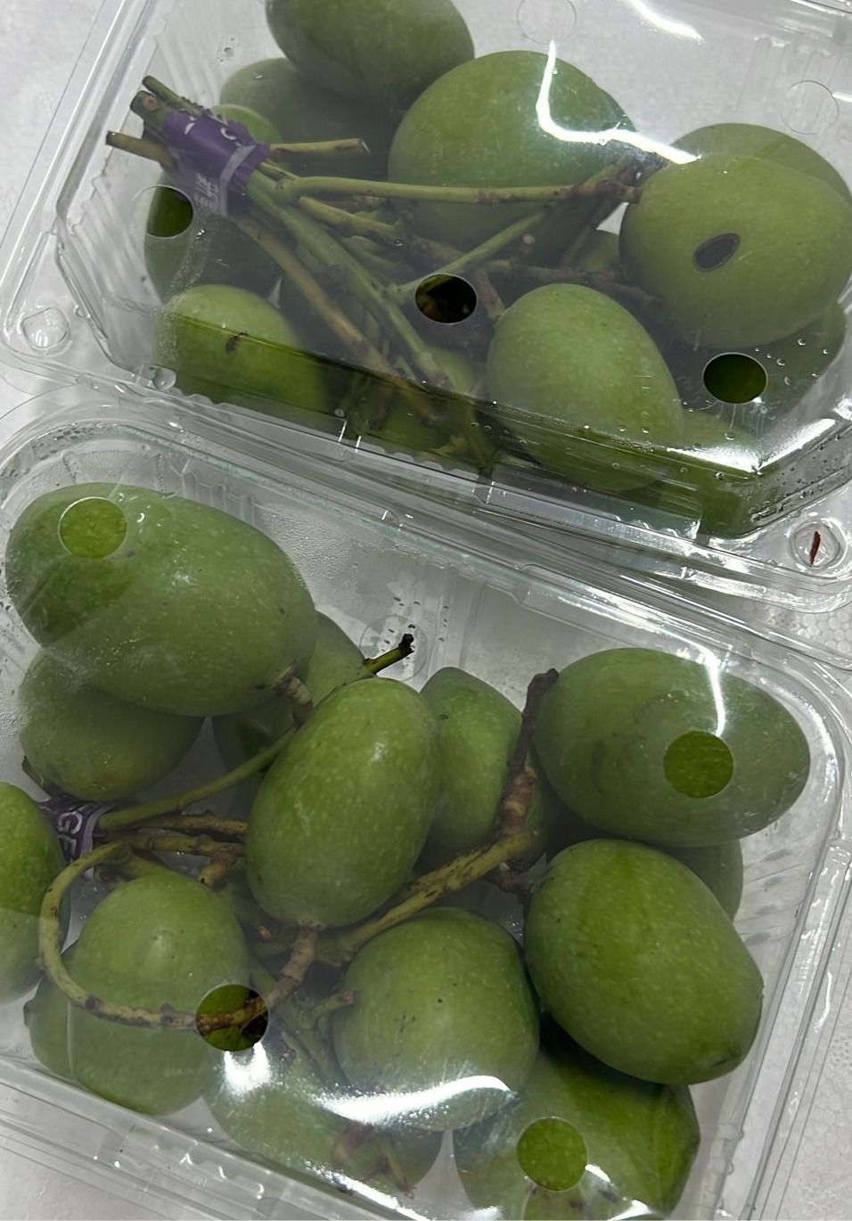 Young Mango mini with Stem 500 gram มะม่วงเบา